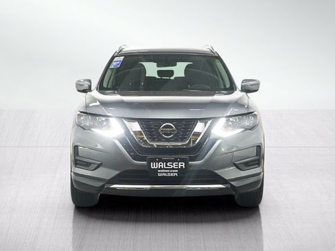 Used 2018 Nissan Rogue SV AWD/4WD image 8