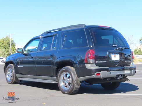 Used 2002 Chevrolet TrailBlazer LT w/ LT Leather Plus Pkg image 11