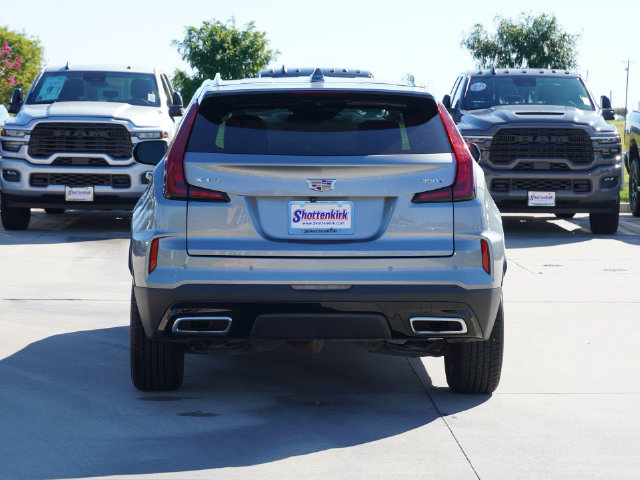 Used 2025 Cadillac XT4 Premium Luxury FWD image 12