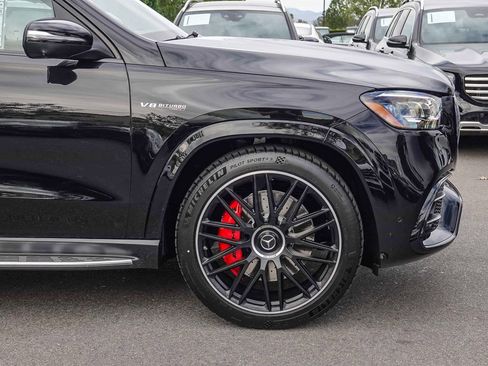 New 2026 Mercedes-Benz GLS 63 AMG 4MATIC image 9