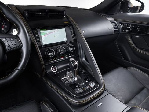 Used 2018 Jaguar F-TYPE 400 Sport AWD/4WD image 24