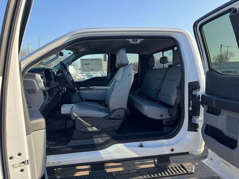 New 2026 Ford F550 4x4 Supercab Super Duty image 12