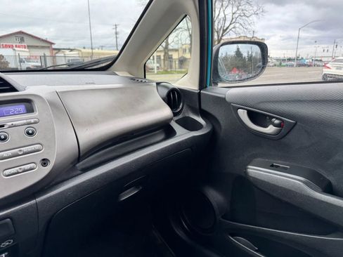 Used 2013 Honda Fit image 13