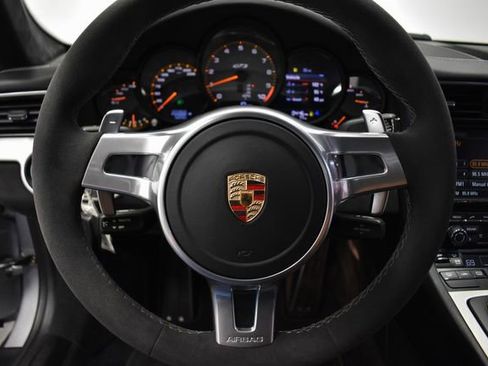 Used 2015 Porsche 911 GT3 image 12