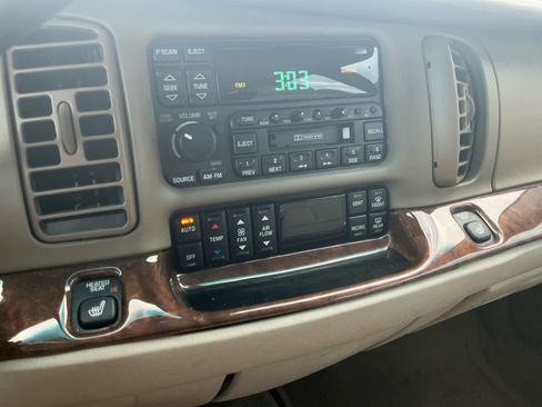Used 2004 Buick Park Avenue image 22