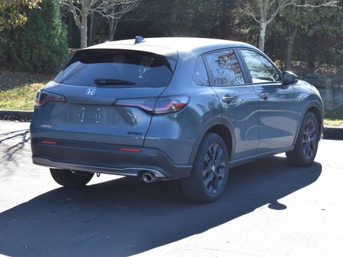 Certified 2025 Honda HR-V Sport image 31