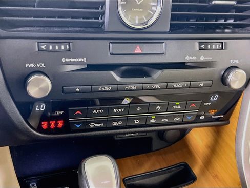 Used 2022 Lexus RX 350 FWD w/ Premium Package image 15