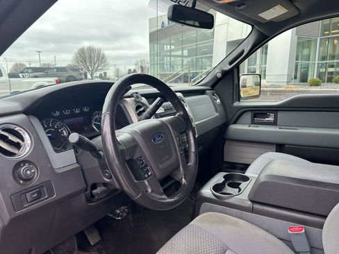 Used 2012 Ford F150 XLT w/ XLT Chrome Pkg image 9
