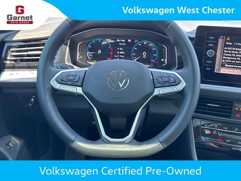 Certified 2025 Volkswagen Jetta SEL FWD image 15