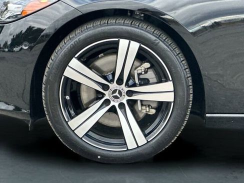 Used 2025 Mercedes-Benz C 300 Sedan image 34