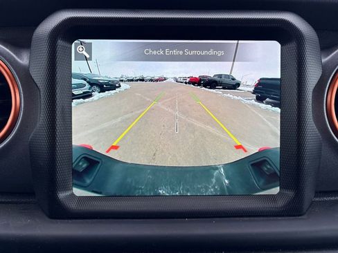 Used 2021 Jeep Gladiator Mojave image 25