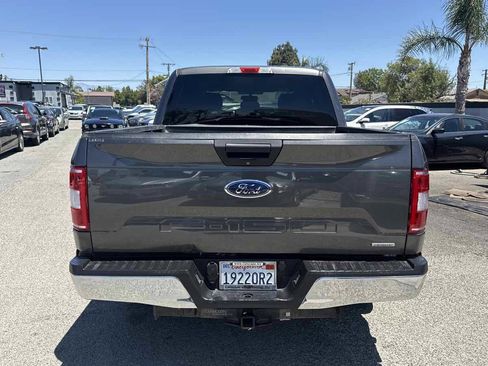 Used 2018 Ford F150 XLT RWD image 3