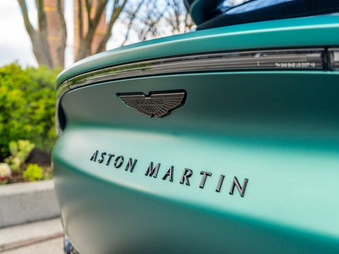 Used 2023 Aston Martin DBX 707 image 8