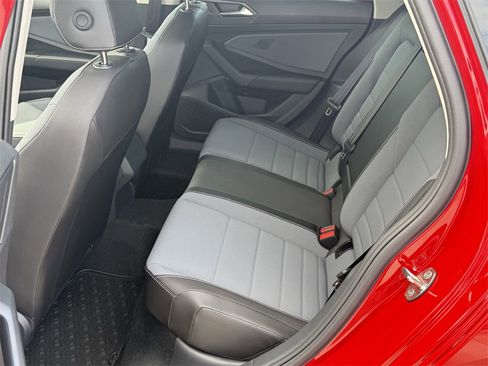 New 2026 Volkswagen Jetta SE image 24