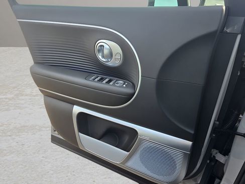 New 2026 Hyundai Ioniq 9 Limited image 18