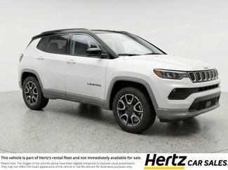 Used 2025 Jeep Compass Trailhawk AWD/4WD video 1