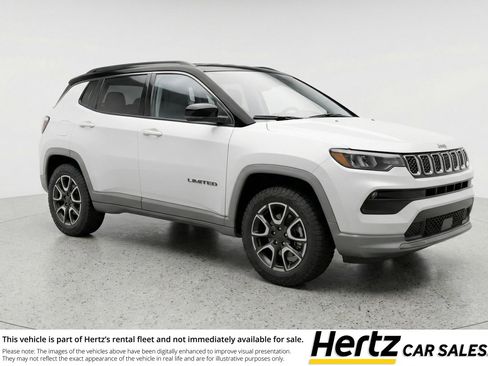 Used 2025 Jeep Compass Trailhawk AWD/4WD image 1