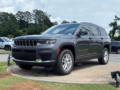 New 2026 Jeep Grand Cherokee L Laredo AWD/4WD image 3