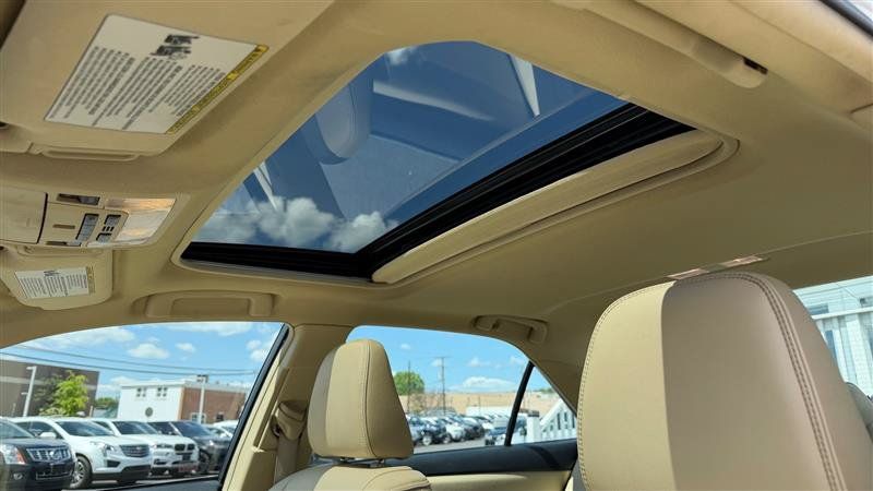 Used 2015 Toyota Camry XLE FWD image 34