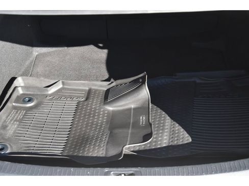 Used 2020 Toyota Corolla LE image 22