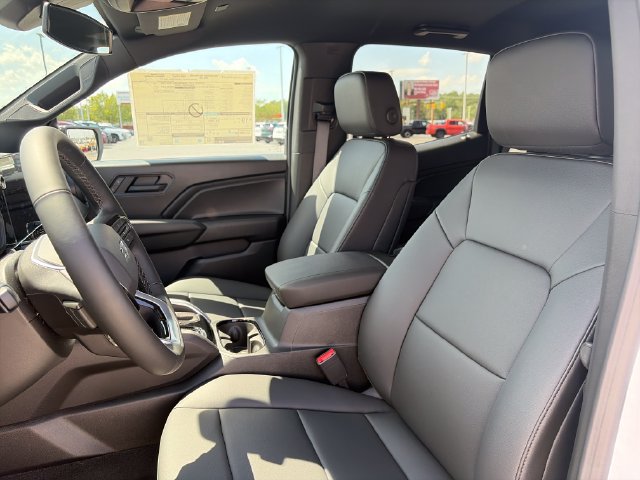 New 2026 Chevrolet Colorado Trail Boss AWD/4WD image 16