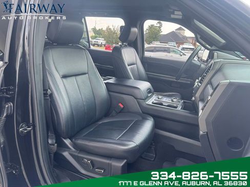 Used 2019 Ford Expedition XLT w/ Equipment Group 202A image 12