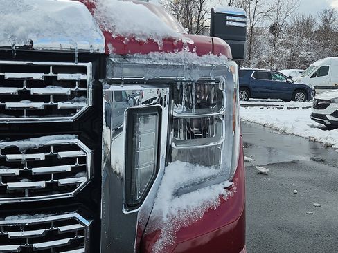 Used 2020 GMC Sierra 2500 Denali w/ Denali Ultimate Package image 9