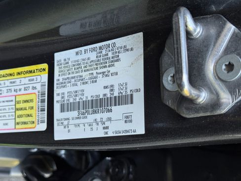 Used 2019 Ford Fusion SE image 38