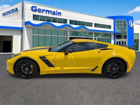 Used 2016 Chevrolet Corvette Z06 w/ 3LZ Preferred Equipment Group RWD image 8