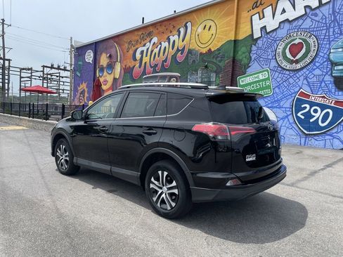 Used 2018 Toyota RAV4 LE w/ All Weather Liner Package AWD/4WD image 3