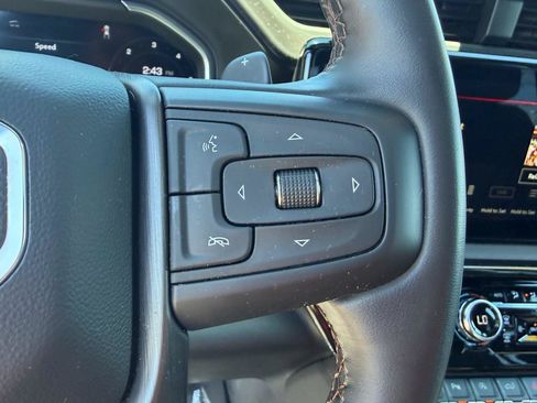 Used 2023 GMC Sierra 1500 AT4 w/ AT4 Premium Package AWD/4WD image 33
