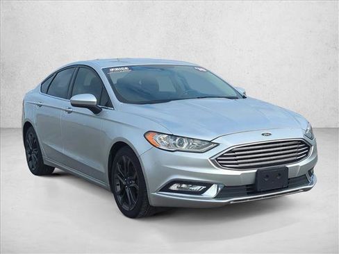 Used 2018 Ford Fusion S w/ Equipment Group 101A image 3