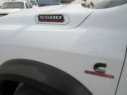 Used 2020 RAM 5500 Tradesman RWD image 12
