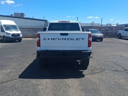 Used 2025 Chevrolet Silverado 2500 Custom w/ Custom Convenience Package AWD/4WD image 3