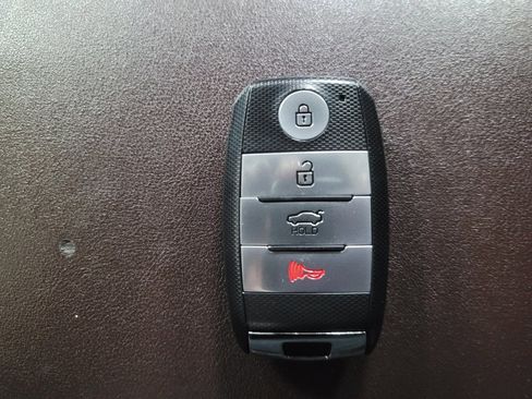 Used 2018 Kia Optima SX w/ Technology Package image 32