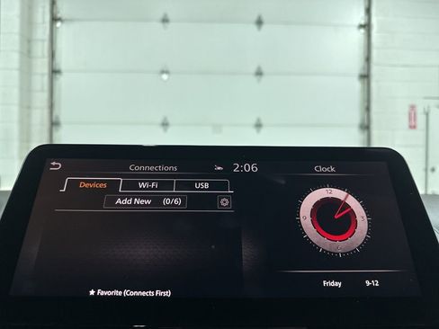 Used 2022 Nissan Armada SL w/ Captain's Chairs Package image 23