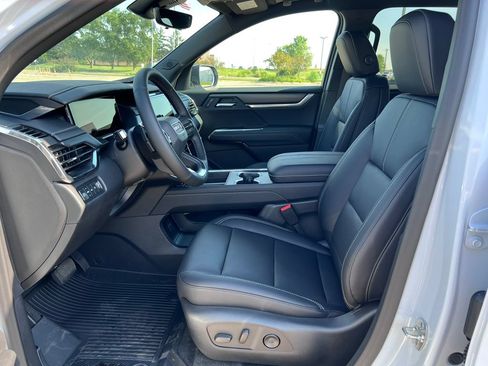 New 2026 GMC Acadia Elevation w/ Black Edition AWD/4WD image 4