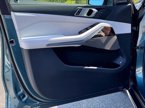 New 2026 BMW X5 xDrive50e AWD/4WD image 10