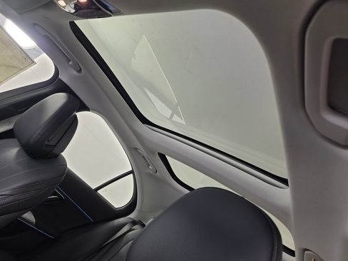 New 2027 Mercedes-Benz E 350 Sedan image 9