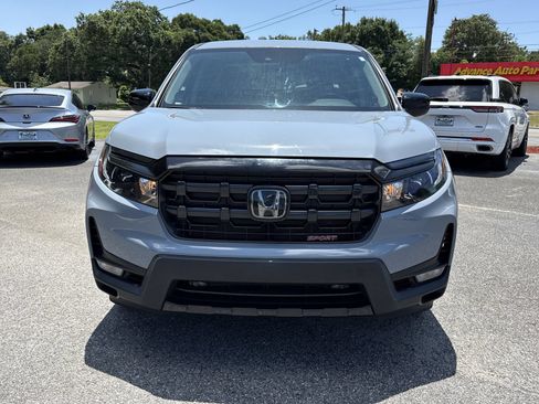 Used 2024 Honda Ridgeline Sport image 8