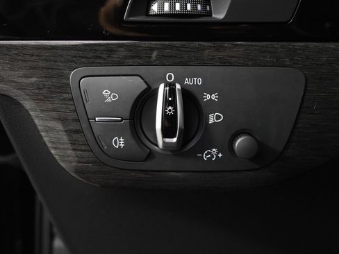 Used 2018 Audi Q7 3.0T Premium Plus w/ Premium Plus Package image 24