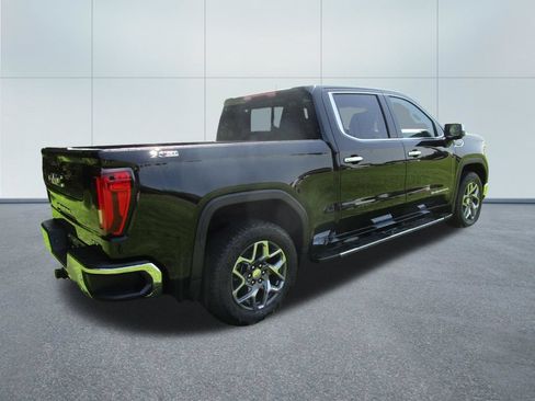 New 2026 GMC Sierra 1500 SLT w/ SLT Premium Plus Package AWD/4WD image 8