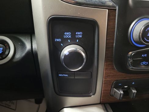 Used 2017 RAM 2500 Laramie image 16