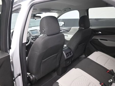 Used 2018 Chevrolet Equinox LS w/ LPO, Cargo Package FWD image 27