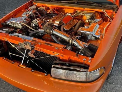 Used 1995 Chevrolet Impala SS RWD image 14