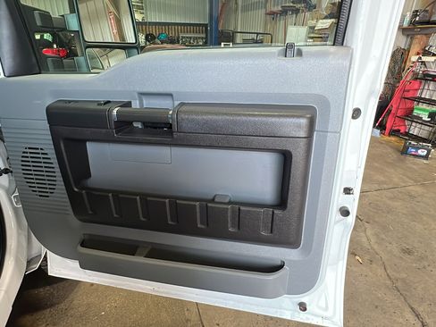 Used 2016 Ford F250 XL w/ Power Equipment Group AWD/4WD image 15