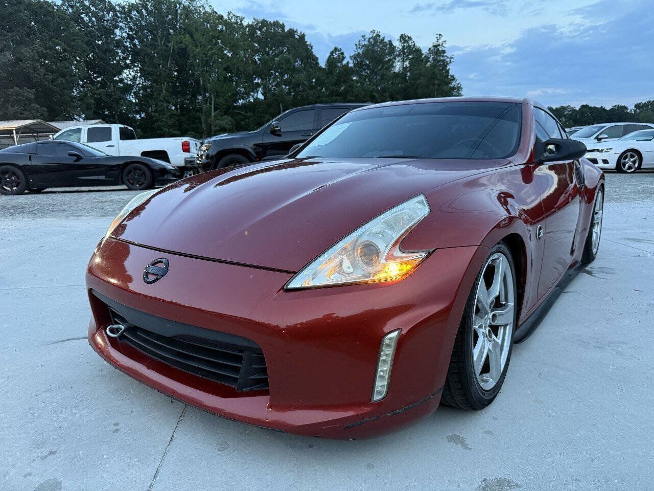 Used 2015 Nissan 370Z Coupe w/ Aerodynamics Package RWD image 27