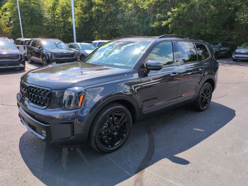 Used 2025 Kia Telluride SX Prestige X-Line AWD/4WD image 3