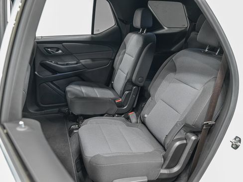 Used 2023 Chevrolet Traverse LT w/ LPO, Floor Liner Package AWD/4WD image 27