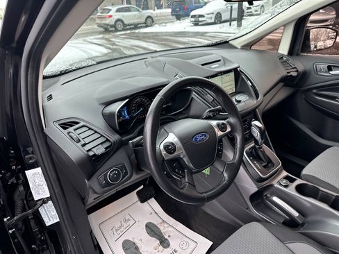 Used 2017 Ford C-MAX Energi SE w/ Equipment Group 402A image 20